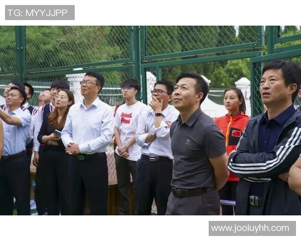 攀岩热潮下的北京攀岩队个人能力之争引发广泛讨论