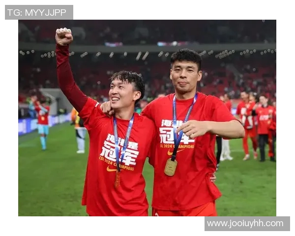 足球明星1月15日盛典即将开启球迷热切期待精彩瞬间与传奇对决 足球明星1月15日盛典即将开启球迷热切期待精彩瞬间与传奇对决