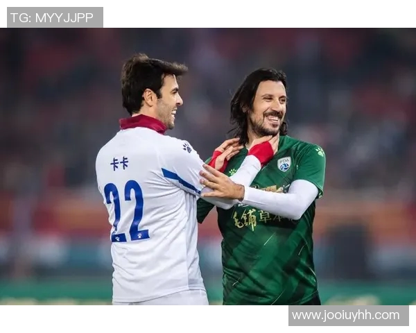 2023年足球明星赛盛况空前球迷热情高涨精彩瞬间回顾 2023年足球明星赛盛况空前球迷热情高涨精彩瞬间回顾